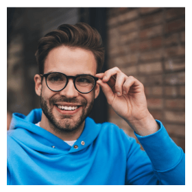 Chat with Strangers on GoMeet.today | White Man with Glasses